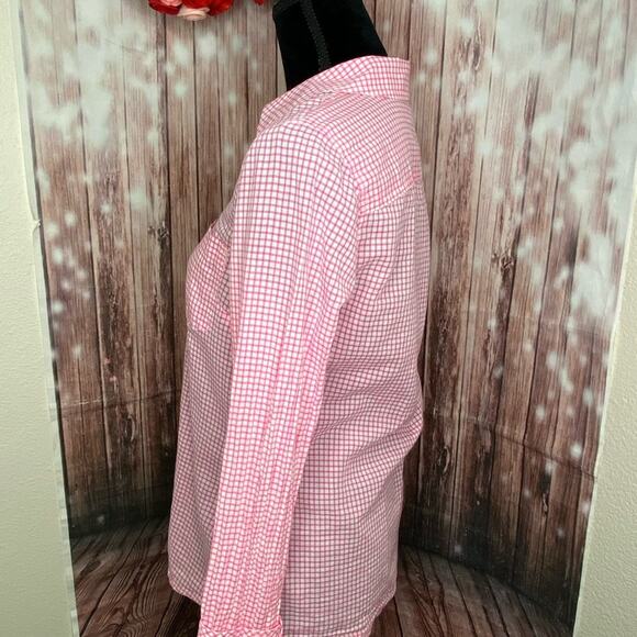 Gap pink plaid button down shirt Small - Picture 3 of 7